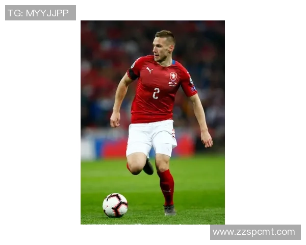 足球明星的女友为何总是美丽动人揭示背后的魅力与吸引力